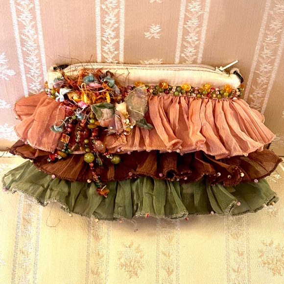 Vintage Mary Frances Silk Chiffon Fairy Beaded Luxury Clutch Purse Butterfly - Picture 4 of 16
